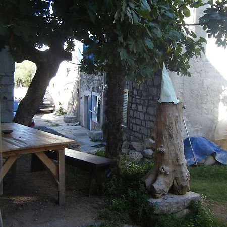 Holiday Home Tonci فوديس الغرفة الصورة